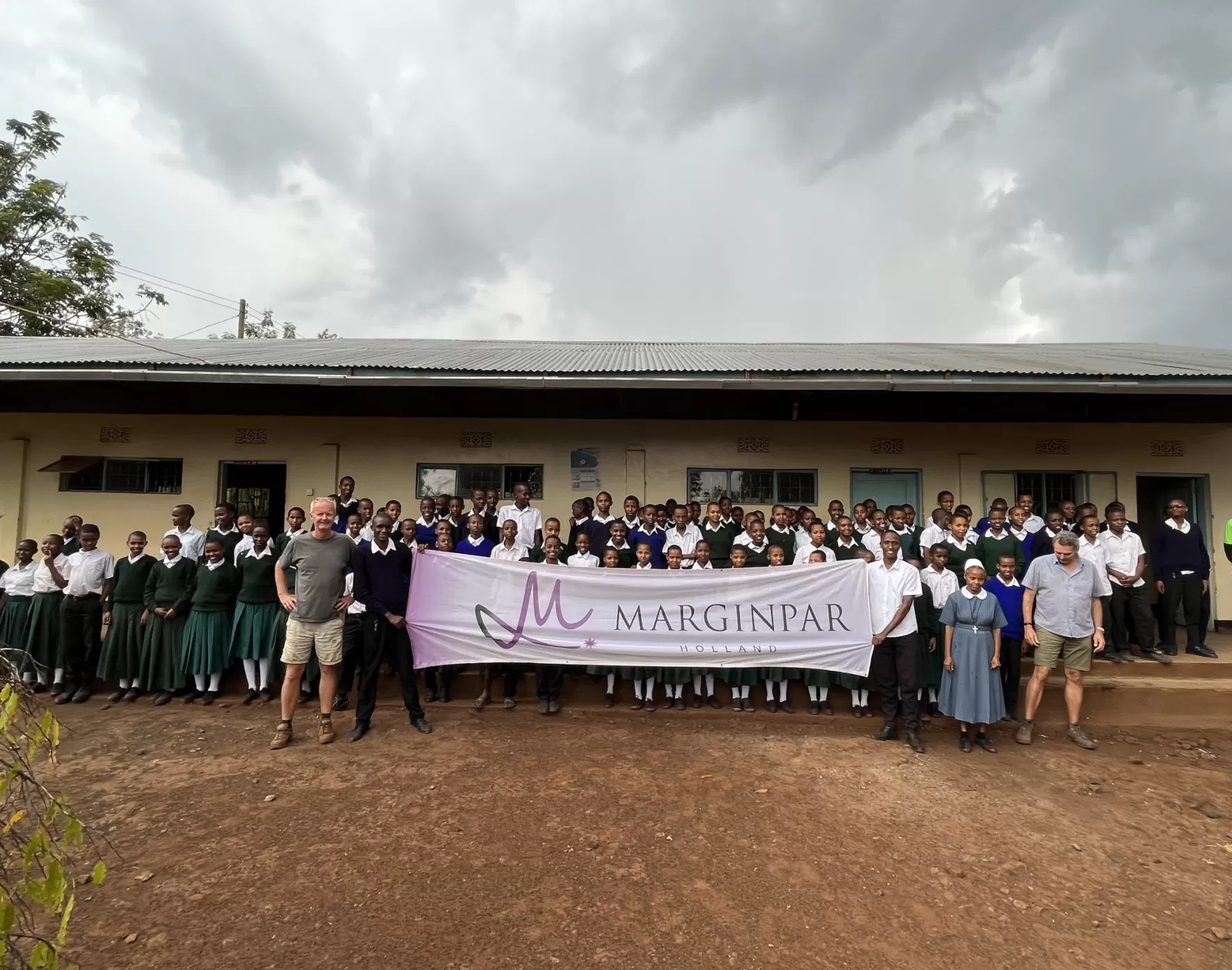 Marginpar Foundation stattet Schule in Tansania mit Solarenergie aus