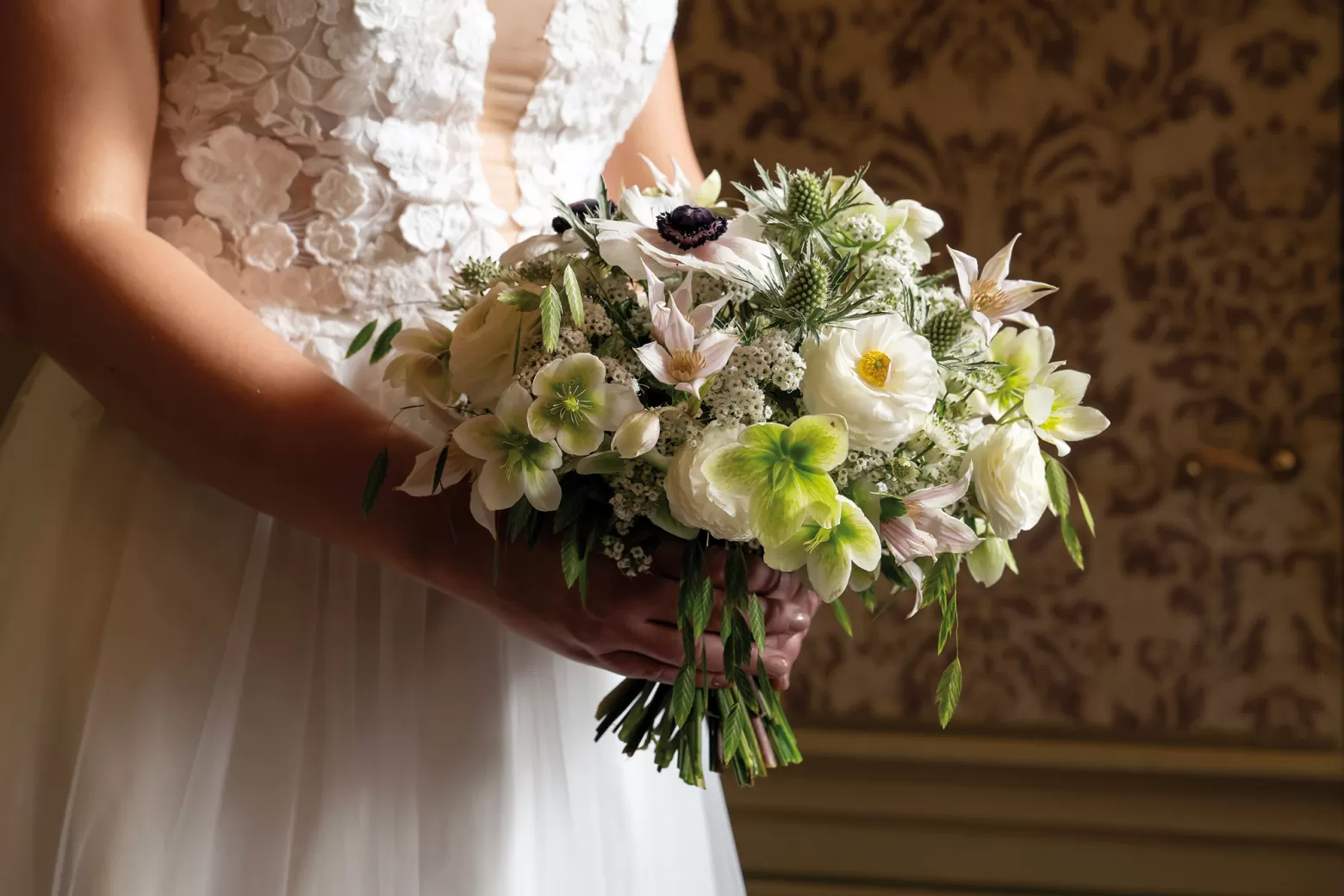 Bouquet - Helleborus - Max van de Sluis