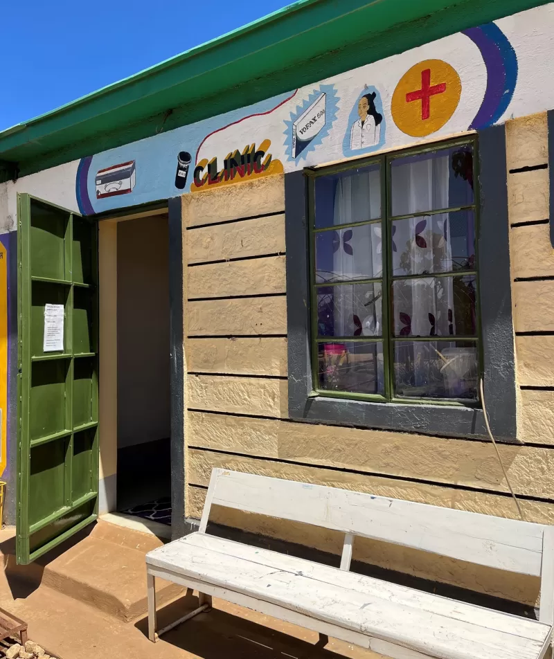 Klinik auf der Blumenfarm in Kenia