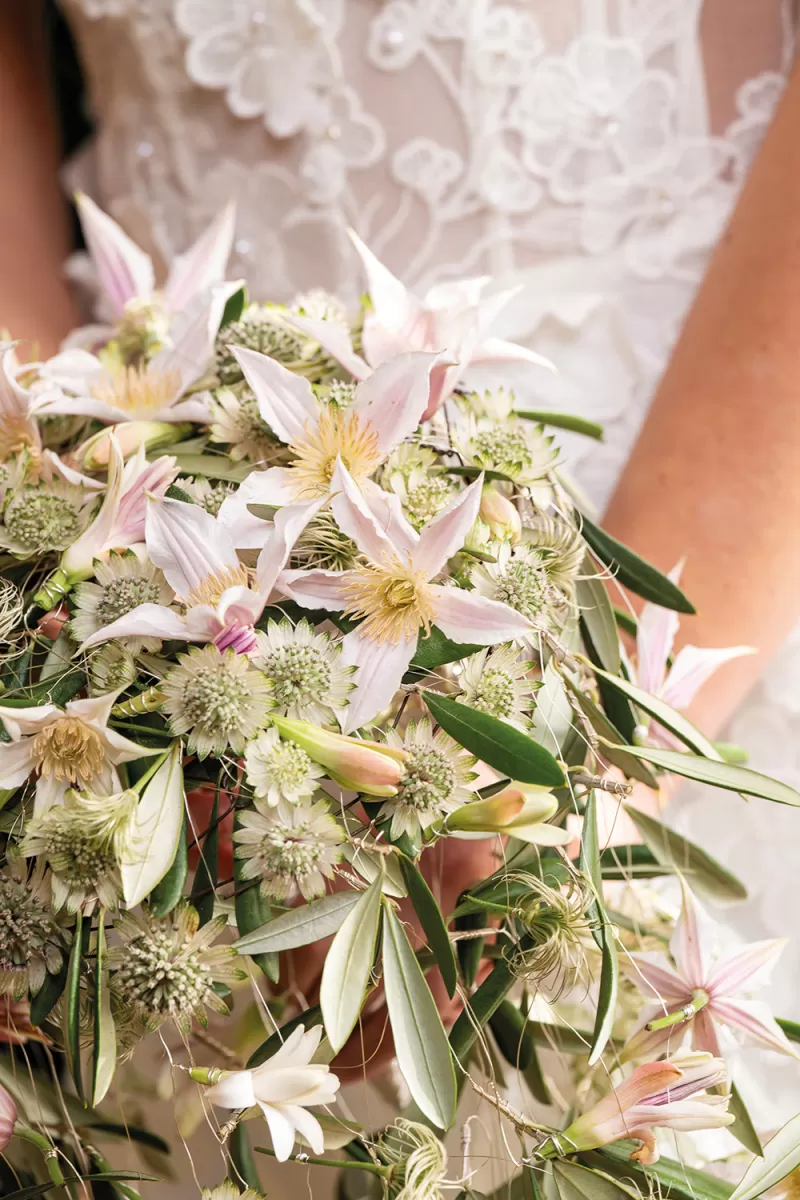 Букет Clematis – Макс ван де Слейс