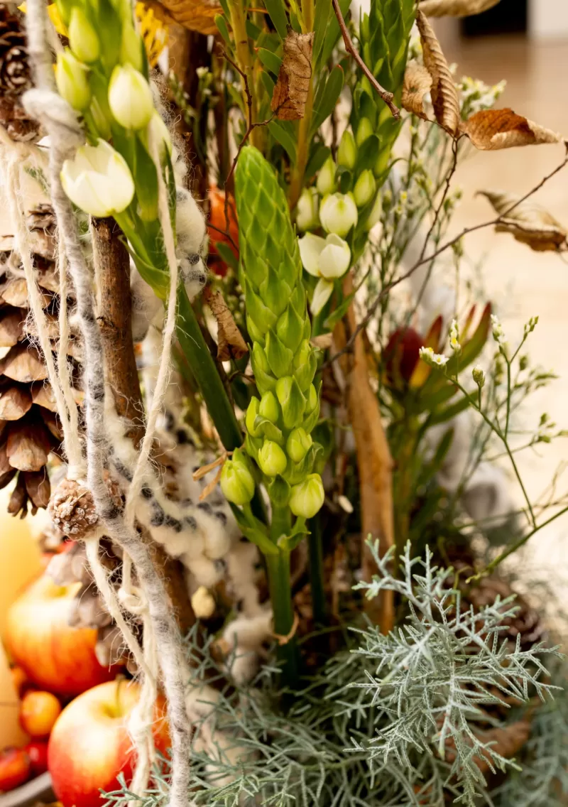 Christmas arrangement - detail