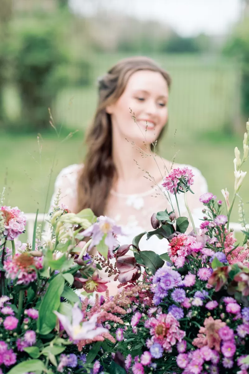 Bride-Scabiosa