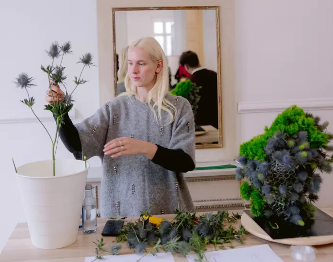 Studio Lilo - Eryngium floral design
